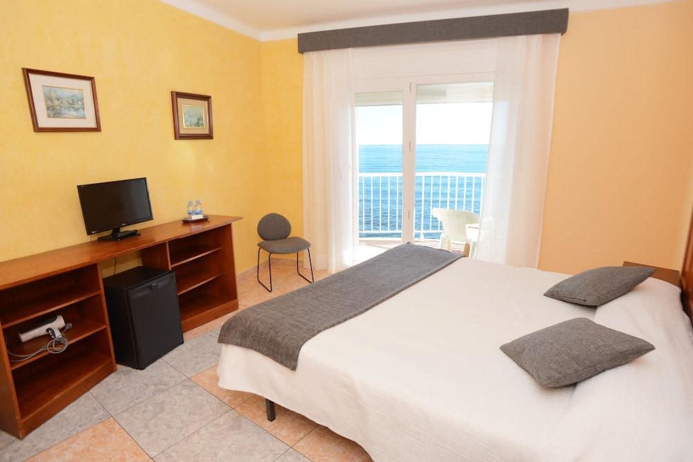 Rallye Hotel Ля Эскала Экстерьер фото