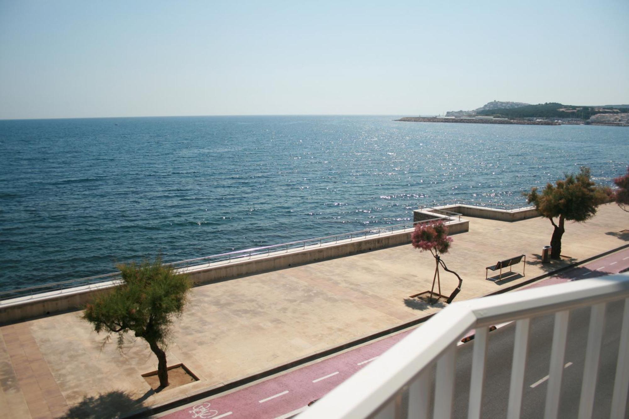 Rallye Hotel Ля Эскала Экстерьер фото