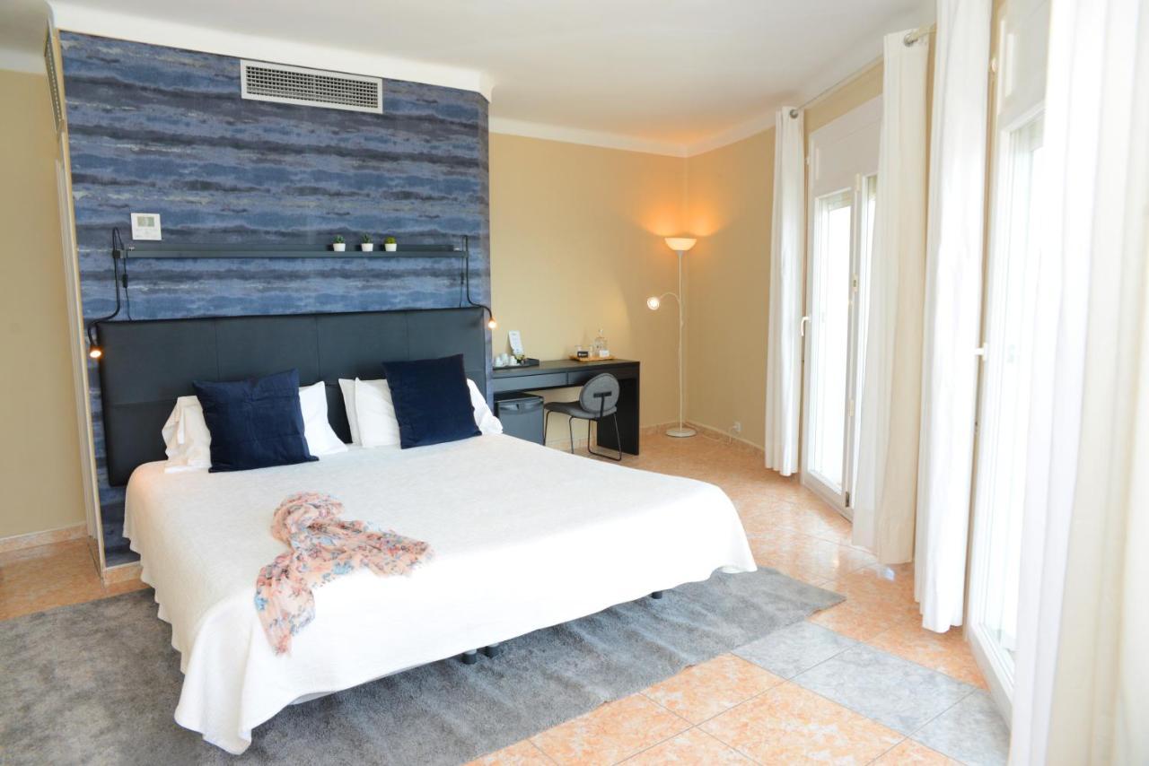 Rallye Hotel Ля Эскала Экстерьер фото